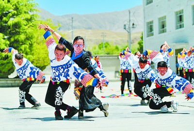 雪域高原见证反贫奇迹——西藏历史性消除绝对贫困纪实