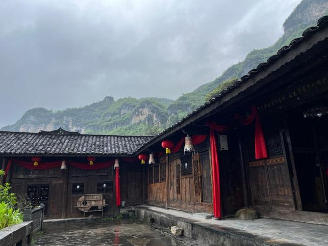 重庆酉阳：农文旅融合绘就古村寨共富新景